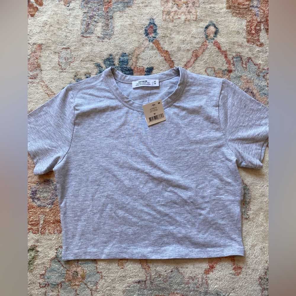 Micro Crop Grey Baby Tee!!! Never worn, Tags still on, Comfy fit!